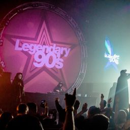 Legendary 90s